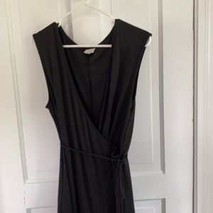 Flattering faux wrap tank sleeve dress size large